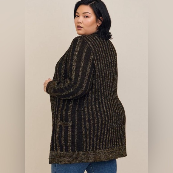 Cable Boyfriend Cardigan Sweater - Picture 3 of 9